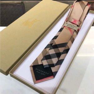 Burberry men’s tie
